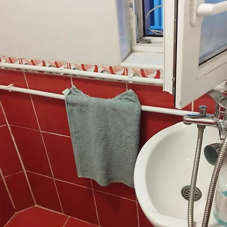Apartament Small Private Bathroom ,strong Internet Belgrad